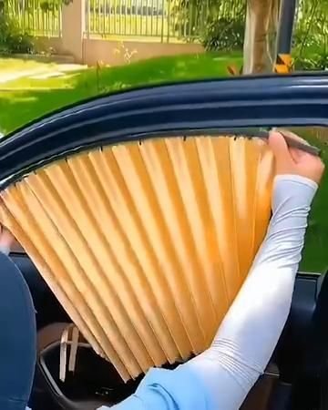 Universal Pleated Car Window Sunshade Curtain - Image 3