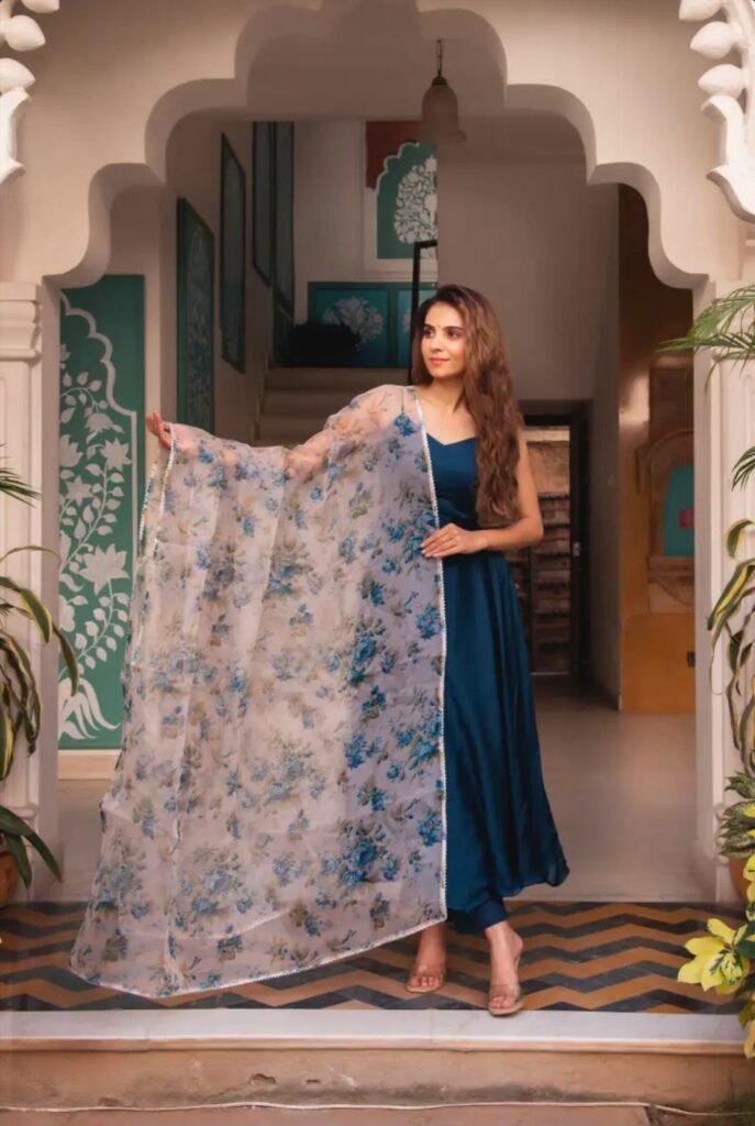 Navy Blue Color Huge Flair Anarkali Suit - Photo 4