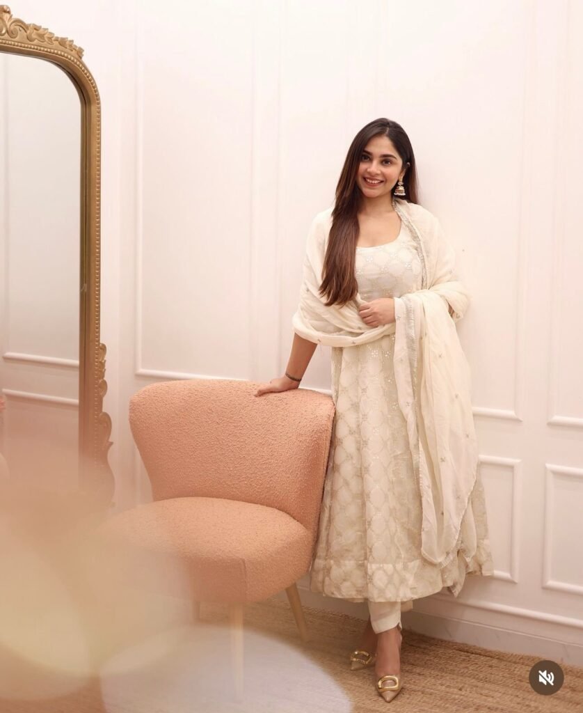 White Color Heavy Embroidery Work Gown - Photo 2