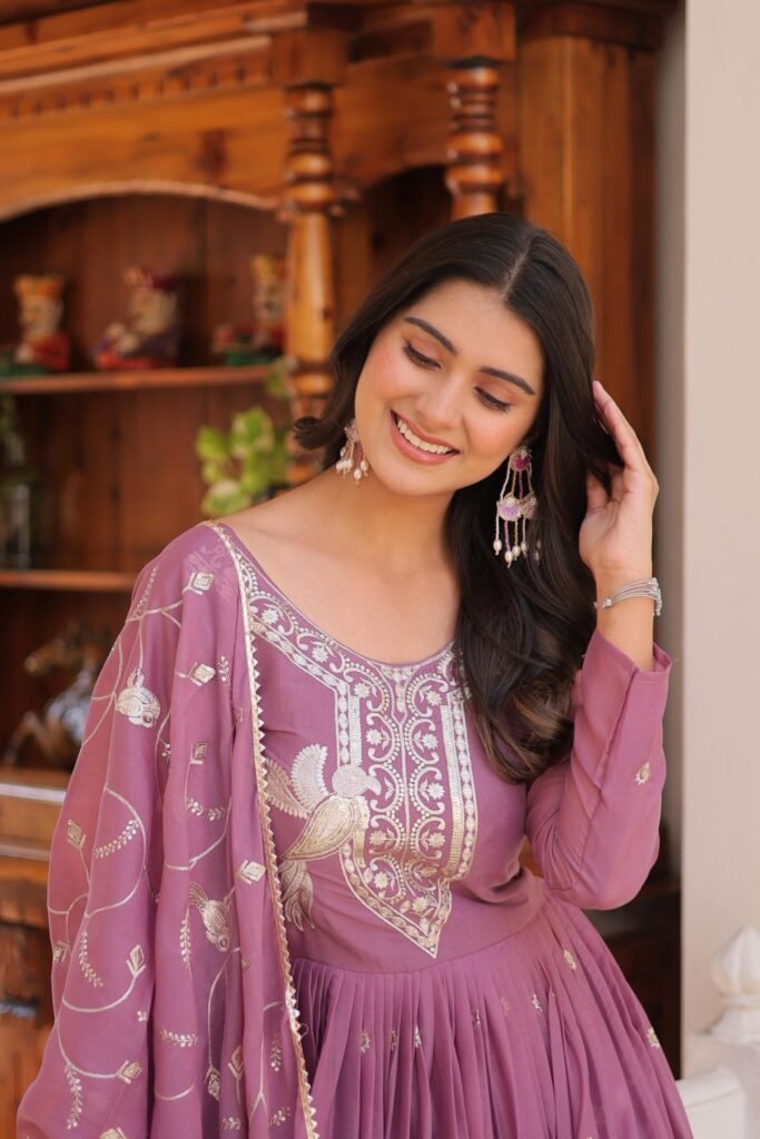 Georgette Lavender Color Embroidered Gown - Photo 5