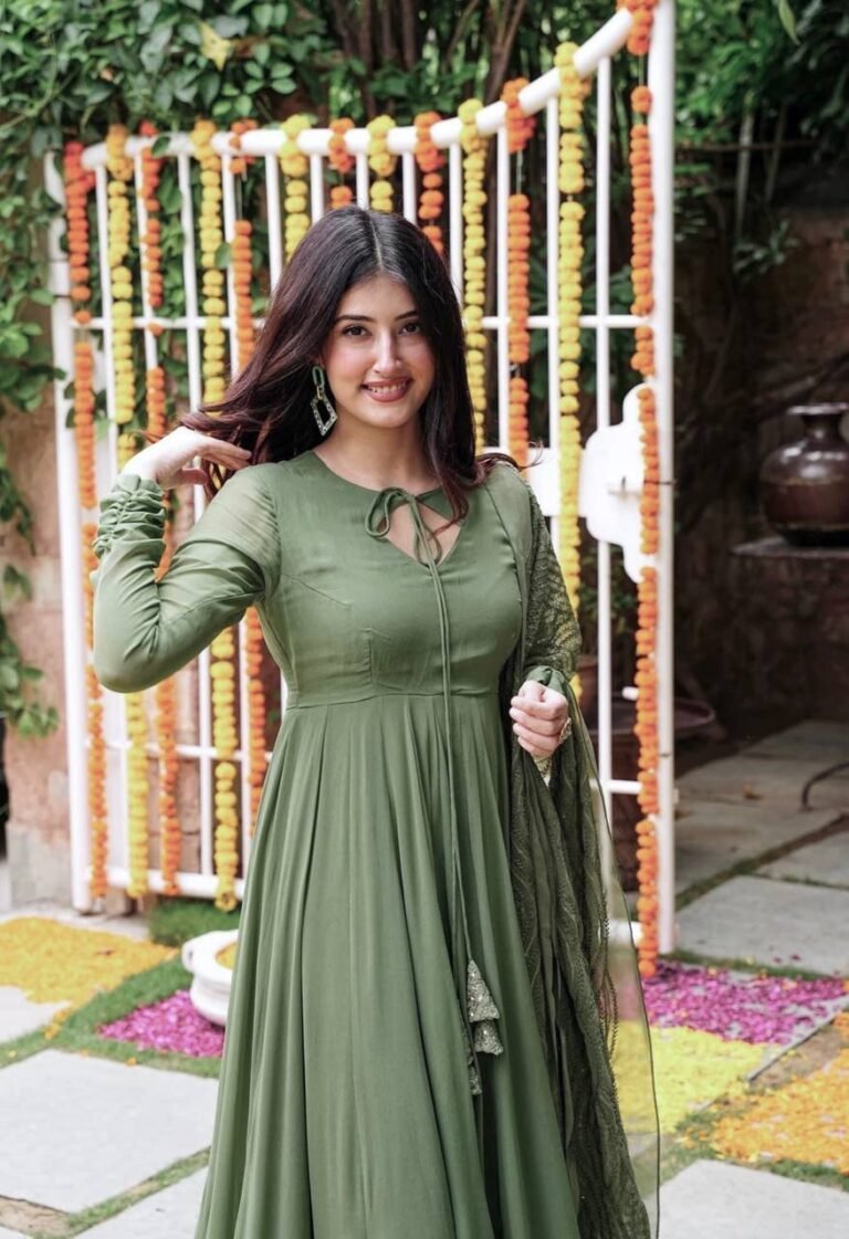 Green Color Georgette Designer Gown