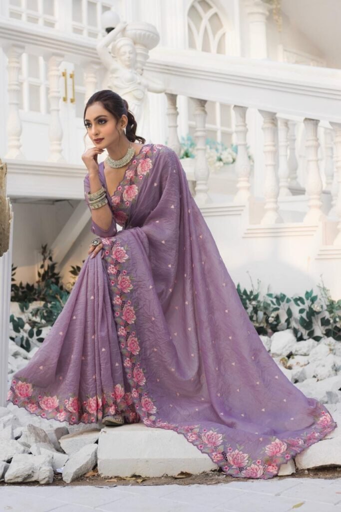 Unique Lavender Color Saree - Photo 3