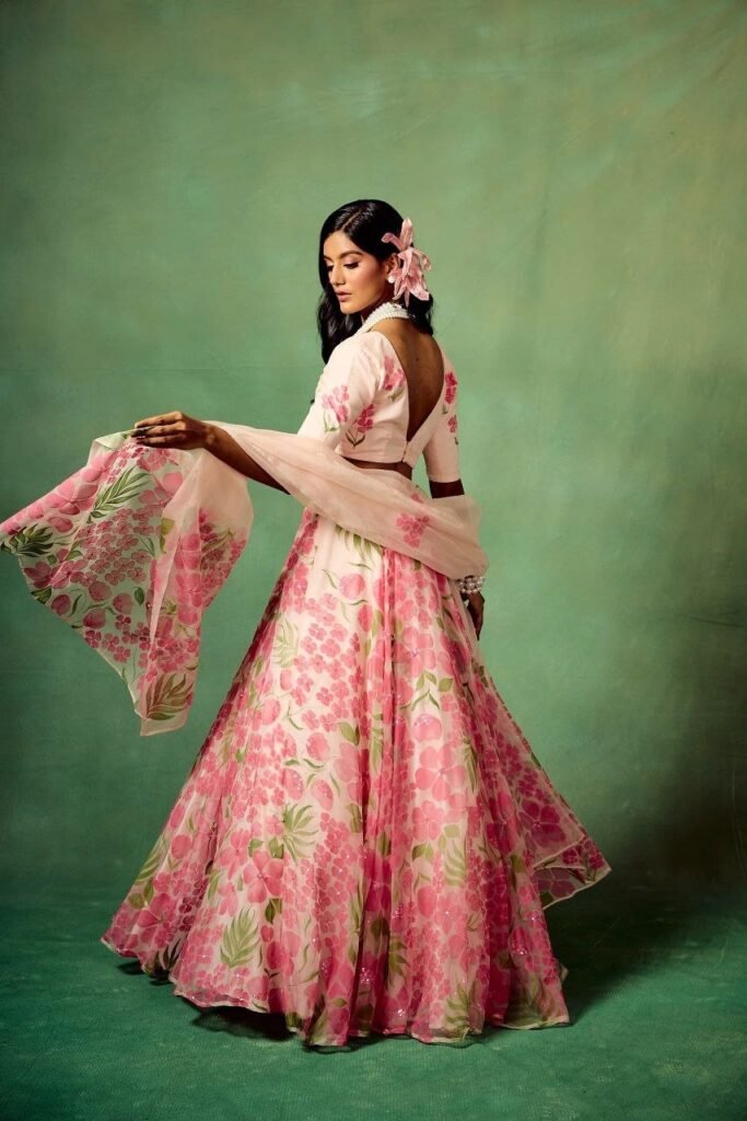 White Color Flower Printed Lehenga Choli - Photo 3