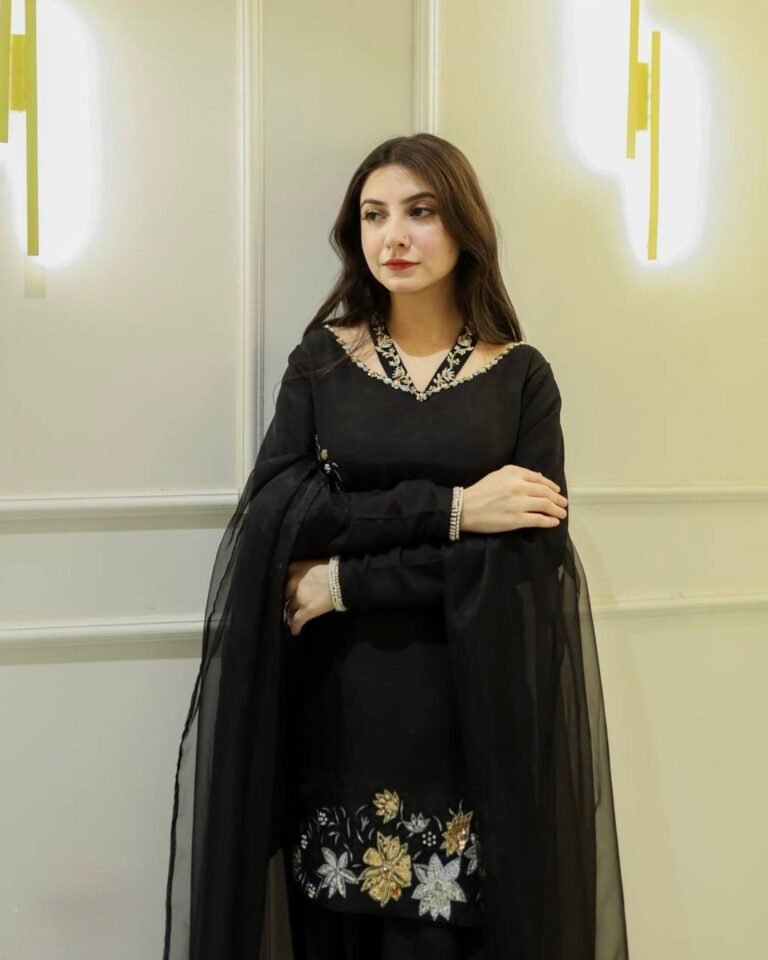 Black Color Embroidery Work Salwar Suit