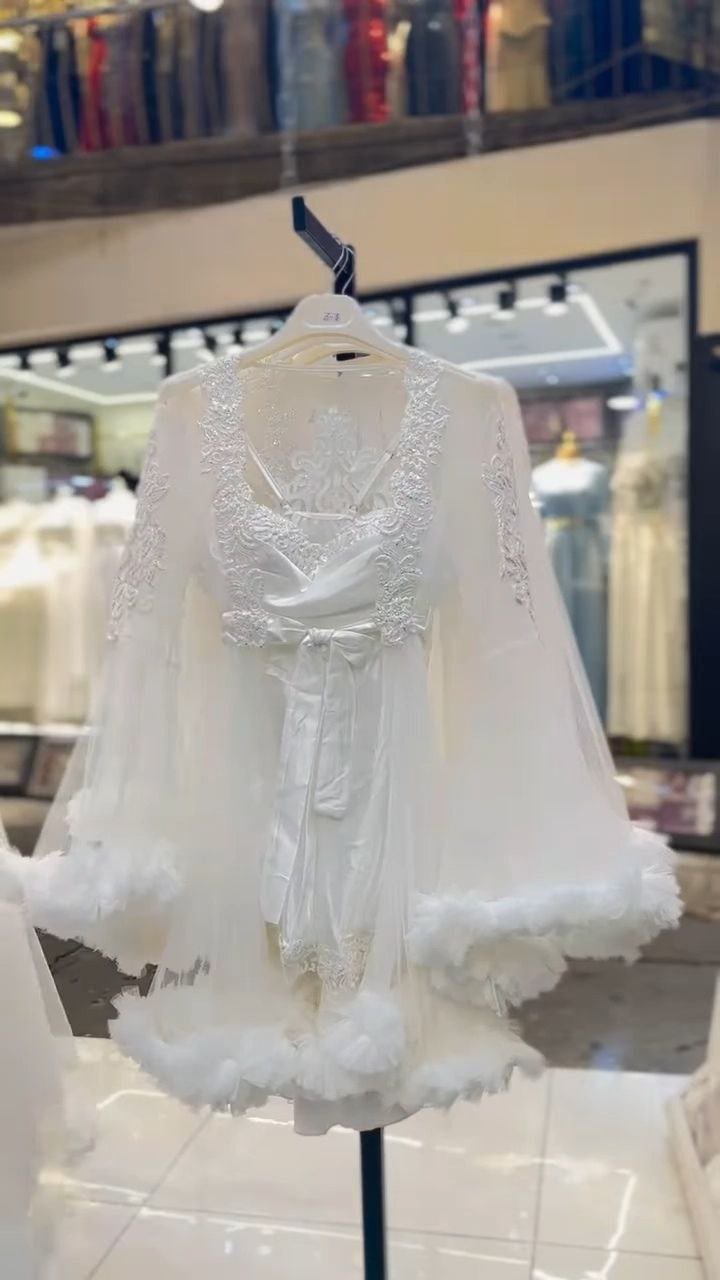 Ivory Lace-Trim Bridal Robe with Sheer Layered Sleeves - Image 4