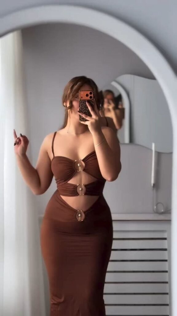 Chocolate Brown Cut-Out Ring Detail Two-Piece Skirt Set - Photo 5