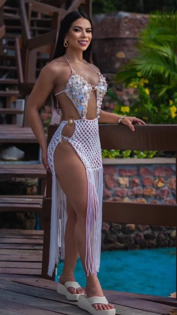 White Crochet Fringe Three-Piece Beach Set - Photo 3