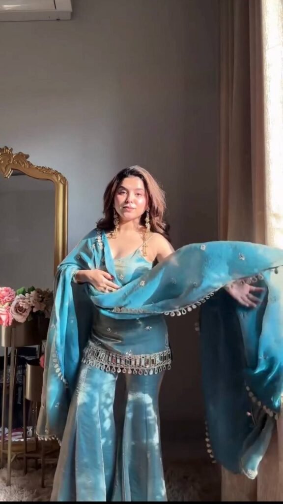 Teal Mirror-Embellished Kurta Set with Flared Pants and Dupatta - Photo 1
