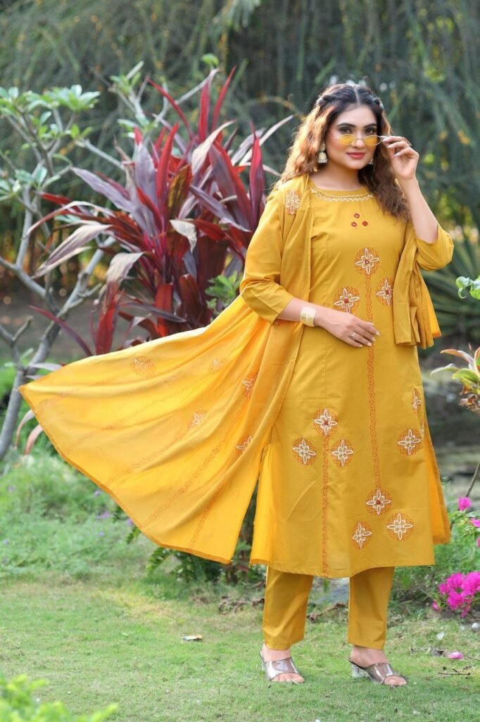 Mustard Pure Cotton Real Mirror Work A-Line Kurti Set - Photo 3