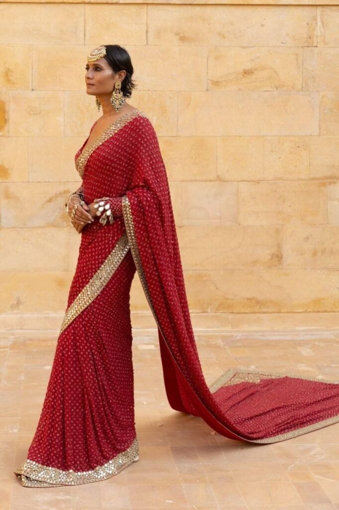 Red Georgette Mirror and Sequence Embroidery Saree - Photo 3