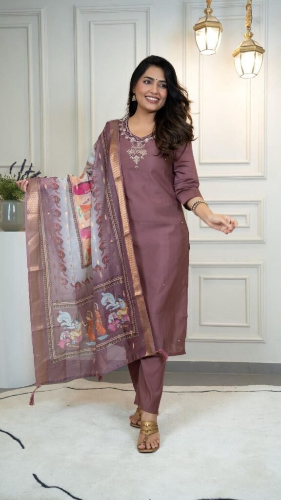 Elegant Mauve Straight Kurta Suit with Printed Dupatta - Photo 1