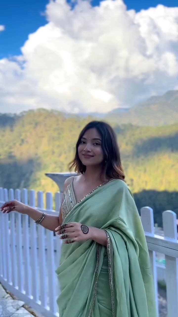 Pistachio Green Satin Saree with Embellished Border and Blouse - Image 5