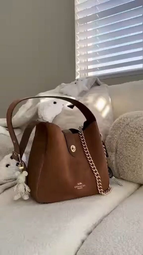 Classic Brown Leather Chain-Handle Bucket Bag - Photo 2