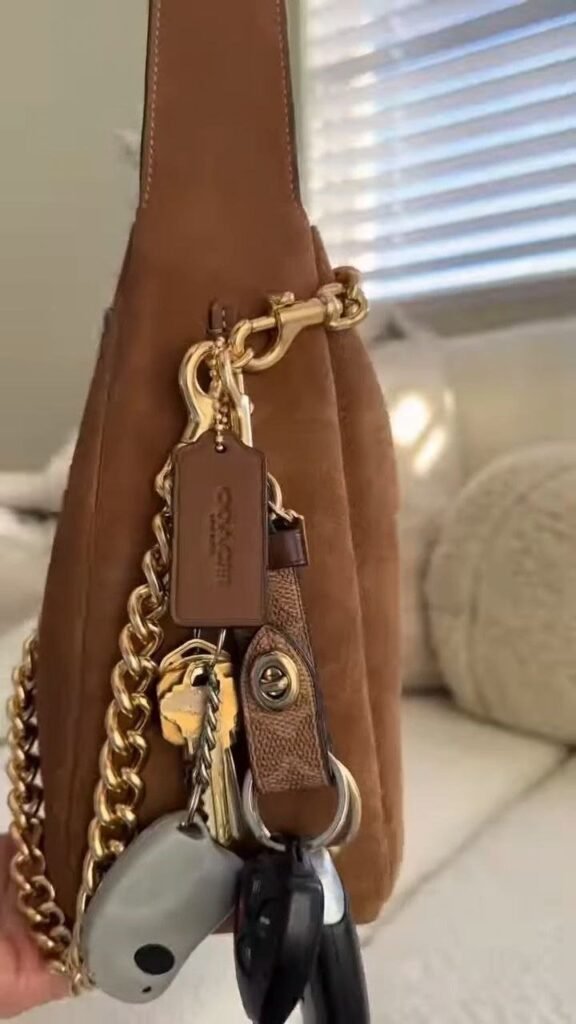 Classic Brown Leather Chain-Handle Bucket Bag - Photo 4