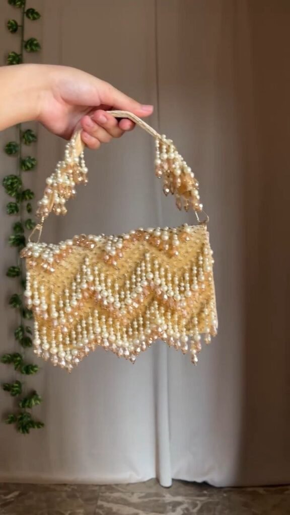 Pearl Embellished Circular Clutch Bag - Photo 2