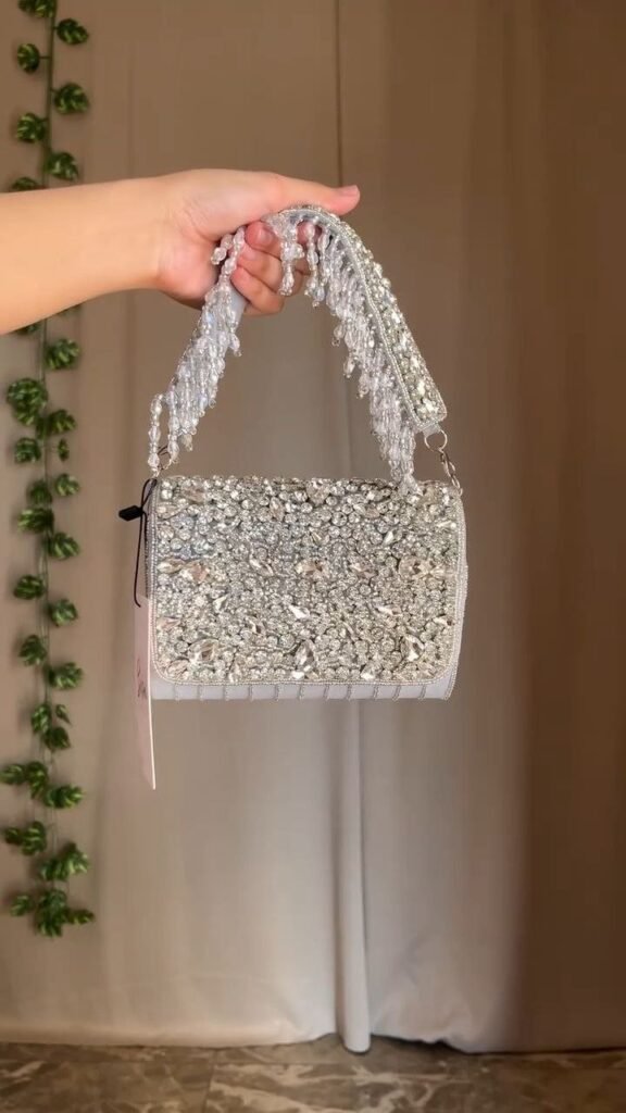 Pearl Embellished Circular Clutch Bag - Photo 3