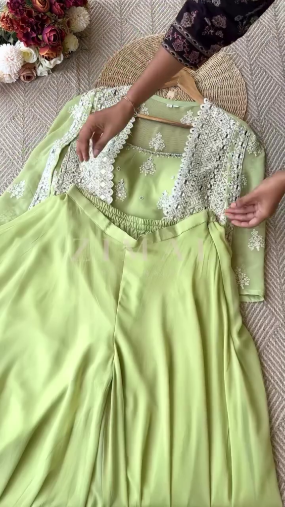 Mirror Embroidered Ethnic Co-Ord Set with Cape Jacket - Photo 9